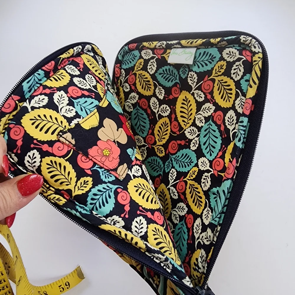 Vera Bradley Quilted Happy Snails Pattern Tablet Sleeve